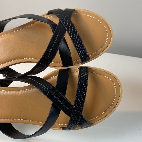 Nine West Black Dallan Slide Mini Wedge Sandals Size 8.5 - Picture 12 of 15